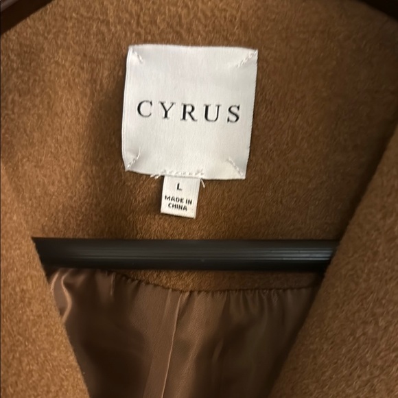 Elegant Brown Women's Coat - Picture 7 of 11